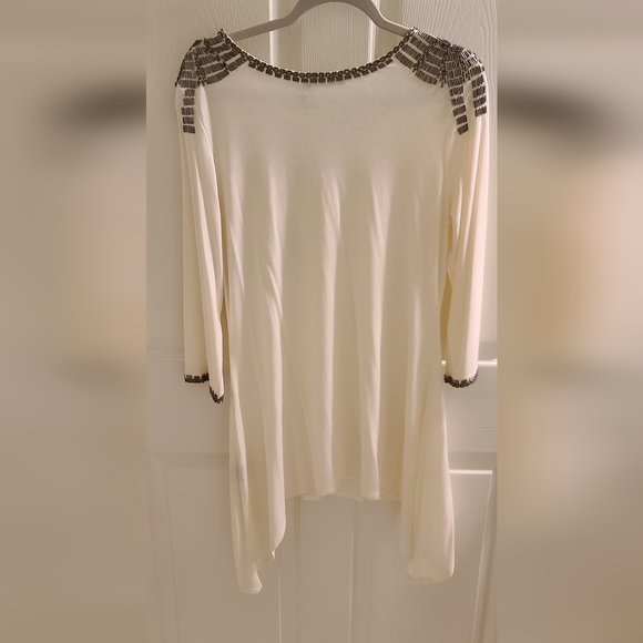 Ivory Long Sleeve Dress with Beading by Mechant Size Large - Picture 5 of 5
